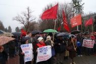 Волгоградские коммунисты митингуют против “НАТОвского сапога на Красной площади”