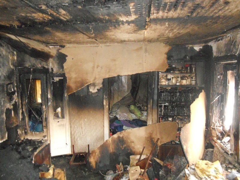 В Светлом Яре при пожаре погибла восьмидесятилетняя хозяйка частного дома