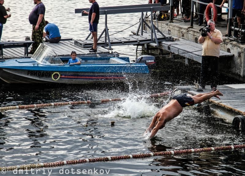 В Волгограде завершились областные соревнования по спасению на воде.