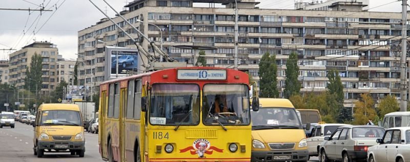 «Метроэлектротранс» по решению суда выплатит 178 тысяч рублей пассажирке троллейбуса