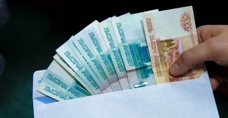 В Волгоградской области начальник отделения комиссариата взял 70 тысяч рублей за «отмазку» от армии