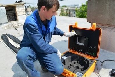 В Волжском должникам за коммунальные услуги перекрывают канализацию