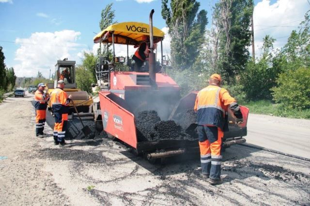 К июлю в Волгограде завершат ремонт дороги на проспекте Ленина