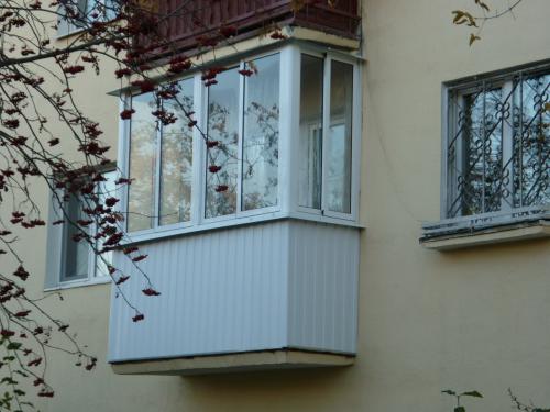 В Волгограде проверят состояние балконов