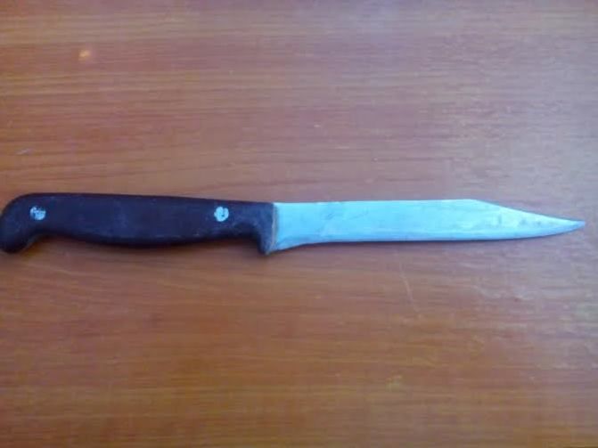 В Волгоградской области пенсионер с ножом ограбил магазин