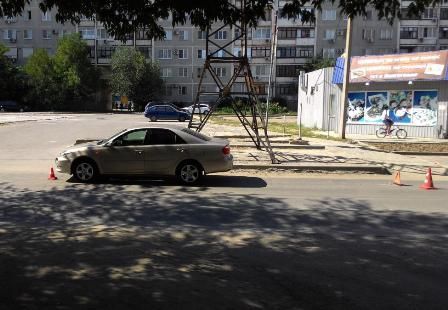 В Волгограде автоледи на «Toyota Camry» сбила подростка