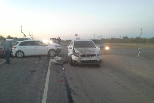 В Волгоградской области 4 человека пострадало в аварии 5 автомобилей