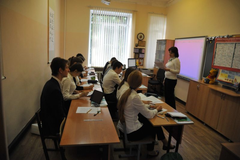 В Волгоградской области 200 одаренных школьников и студентов получат именные стипендии