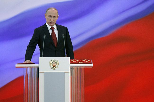 Путин отправил в отставку большую группу генералов СКР, МВД и ФСКН