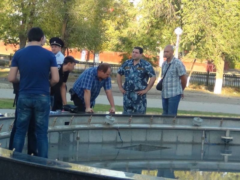 В Волгограде задержали подозреваемых в гибели школьника в фонтане