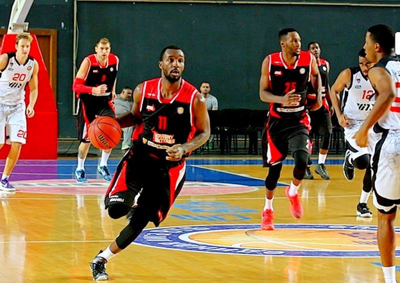 Красный октябрь спортивный