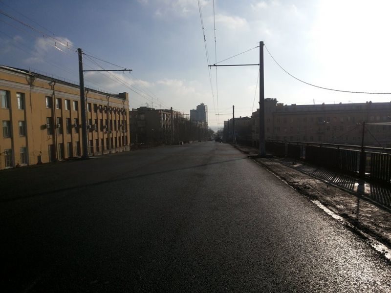 Под чьими огнями заработает волгоградский мост на улице Комсомольской?