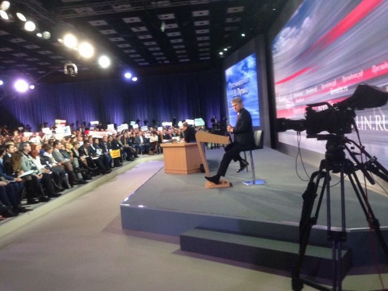 Путин на конференции о пенсиях, дочерях и задолженности регионов