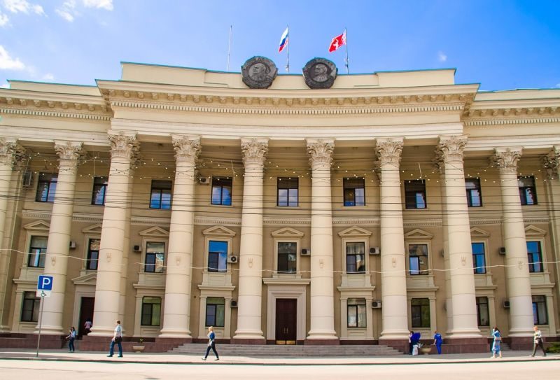 Администрация Волгоградской области проверяет контракт на банкет с устрицами