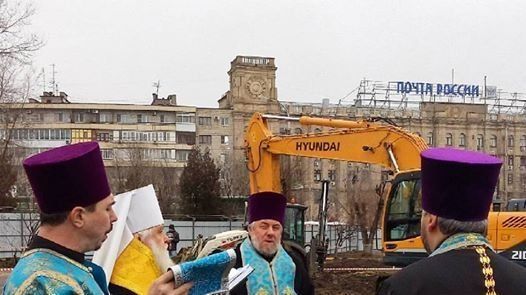 И снова петиция: волгоградцы требуют остановить строительство собора Александра Невского в центре города
