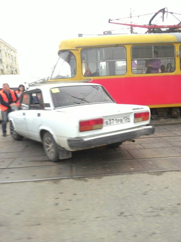 В Волгограде из-за ДТП встали трамваи
