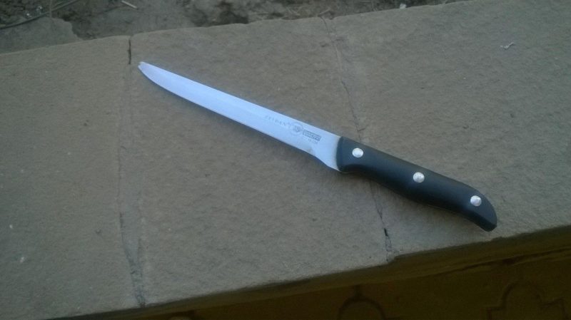 Во Фролово мужчина нанес соседке 87 ножевых ранений из-за пакета с мусором