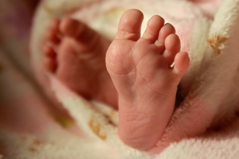 Следователи установили, что младенец из Дубовки умер от рук его матери