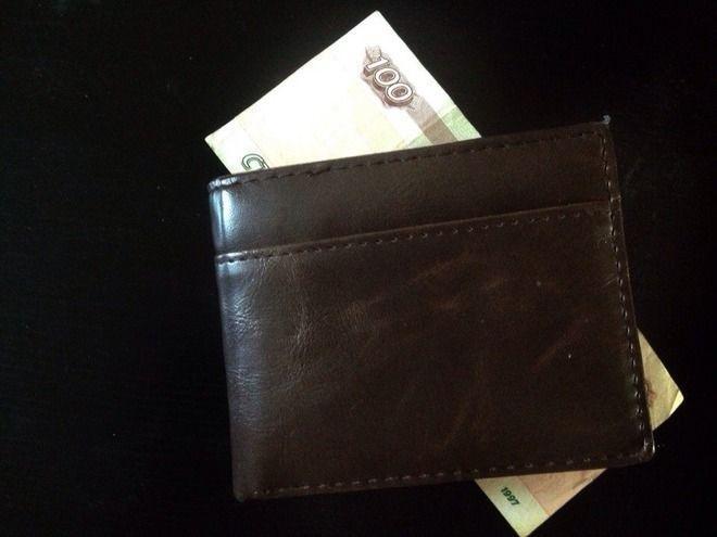 Под Волгоградом парень-банкрот обвинил свою спутницу в краже денег
