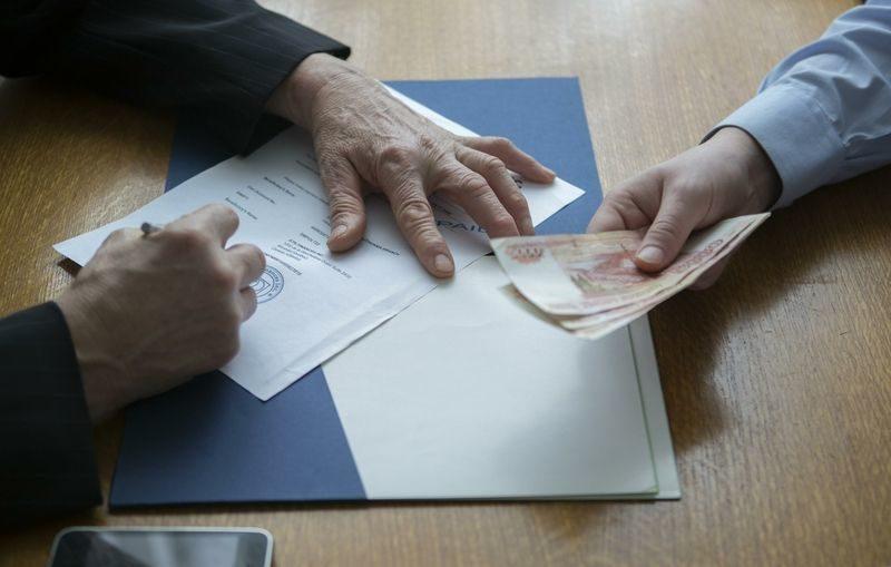 Замначальника Судебного департамента получит наказание за взятки