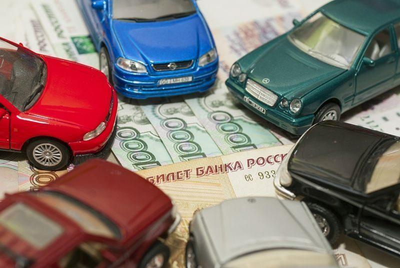 Двоих депутатов Волгоградской городской думы задержали за мошенничество с автострахованием