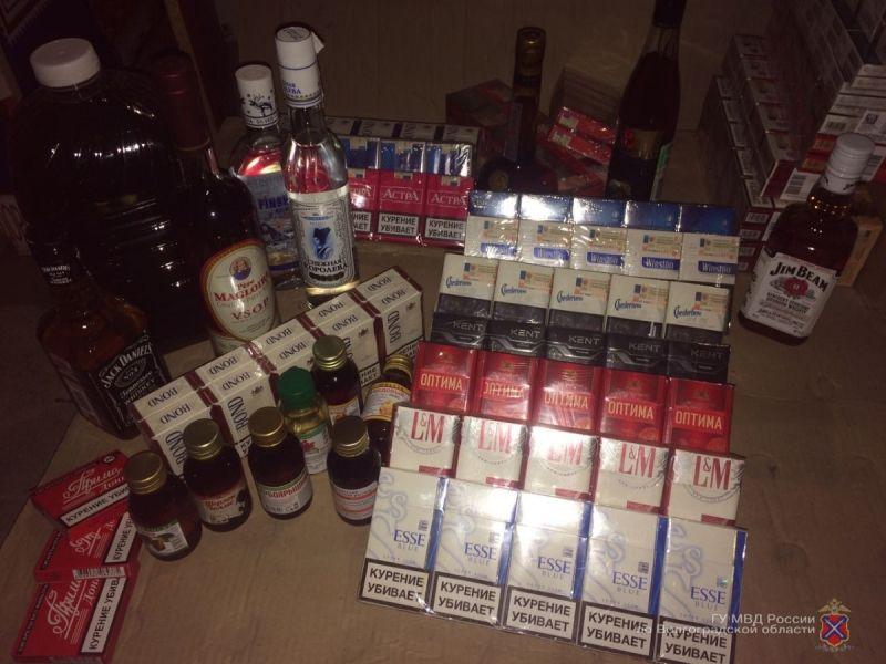 В Волгограде накрыли склад с нелегальным алкоголем и сигаретами