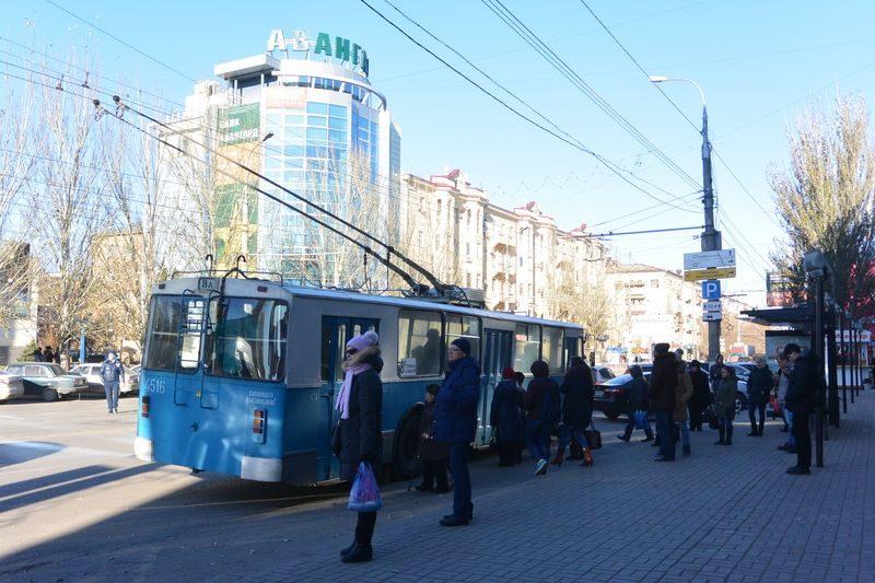 Администрация Волгограда душит местный транспорт в угоду иногороднему частнику