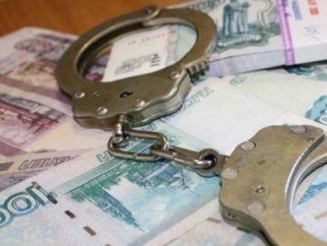 В Волгограде задержана курьер, помогавшая обманывать пенсионеров
