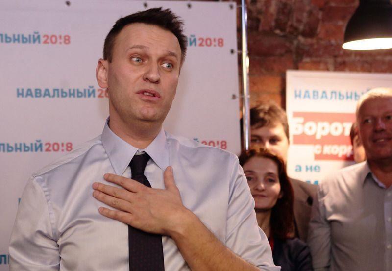 Дмитрий Медведев заблокировал Навального в Instagram