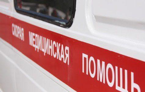 В Волгограде ночью лихач на “семерке” перевернулся после наезда на рекламную опору
