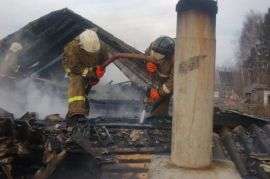 В Краснослободске из-за неосторожности сгорел дом