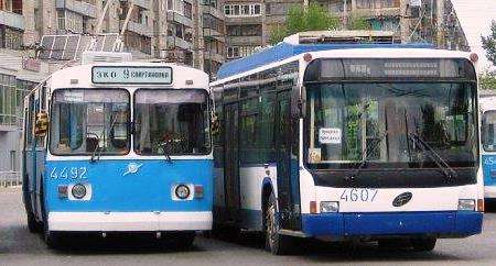 В Волгограде наградили пассажиров счастливого троллейбуса