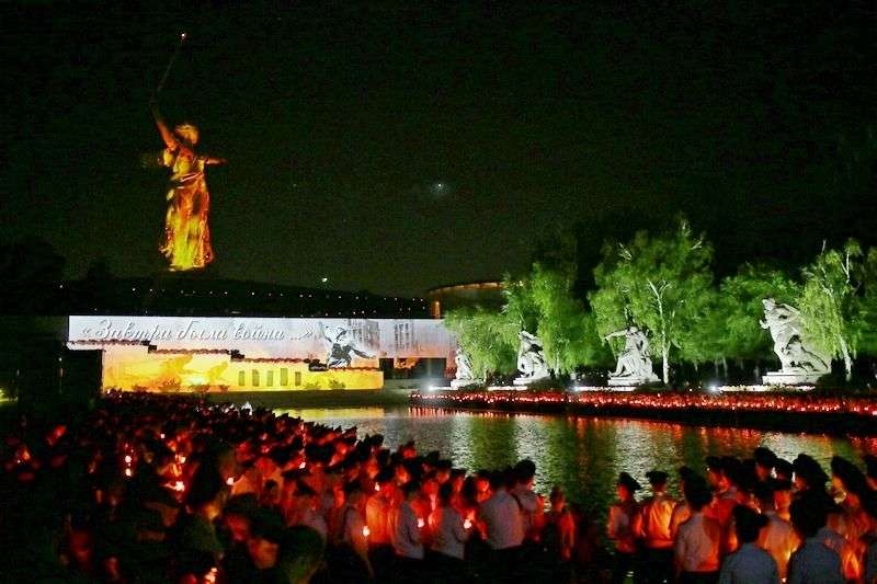 В Волгограде прошла акция «Завтра была война»