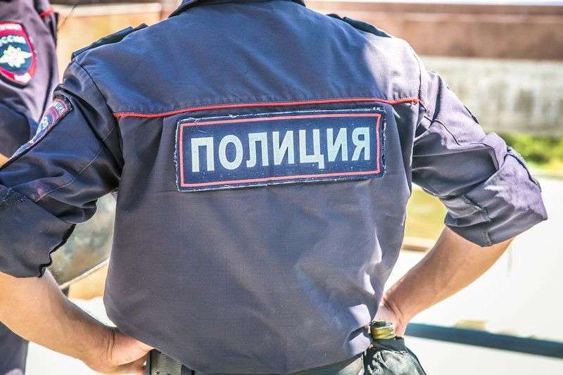 В Волгограде квартирный вор симулировал перед полицейскими припадок