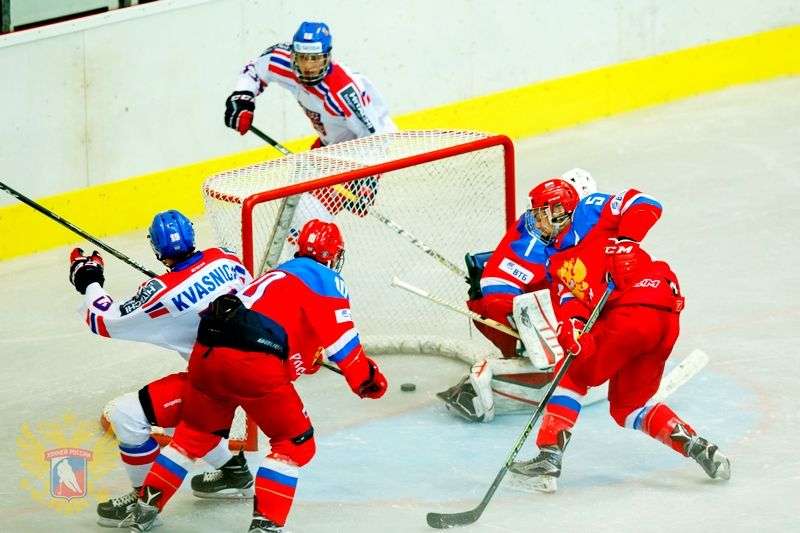 Россия U-18 уступила в полуфинале Мемориала Ивана Глинки. Видео
