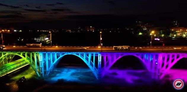 Обновленный Астраханский мост в Волгограде сняли с высоты птичьего полета. ВИДЕО