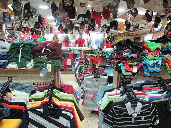 Жителю Волгоградской области грозит тюрьма за продажу подделок под «Adidas» и «Nike»