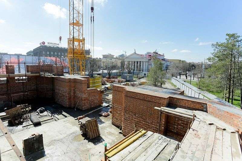 Губернатор обновил состав попечительского совета по строительству собора Александра Невского