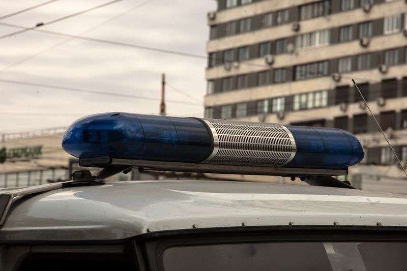 Житель Михайловки на Ленд Крузере протащил по асфальту полицейского