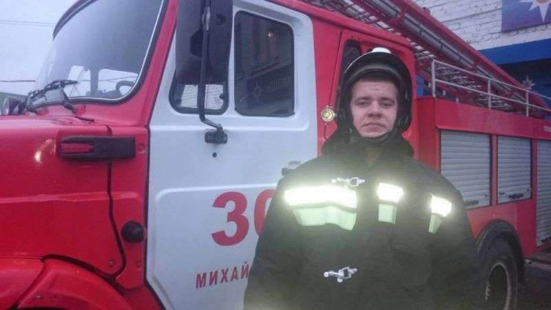 Пожарные Михайловки спасли тонущих школьников