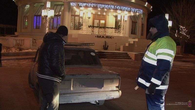 В Волгограде полиция провела спецрейд 