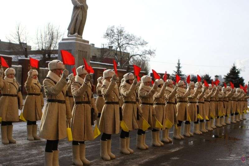 2 февраля на дороги Волгограда выйдут девушки-регулировщицы