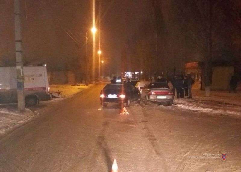 В Волгограде водитель на ВАЗе сбил 12-летнего ребенка
