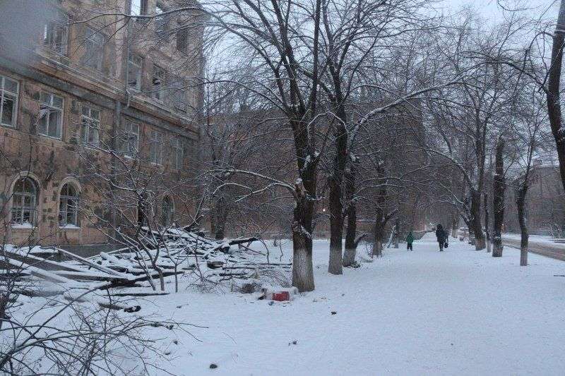 Призраки-дома угрожают жителям