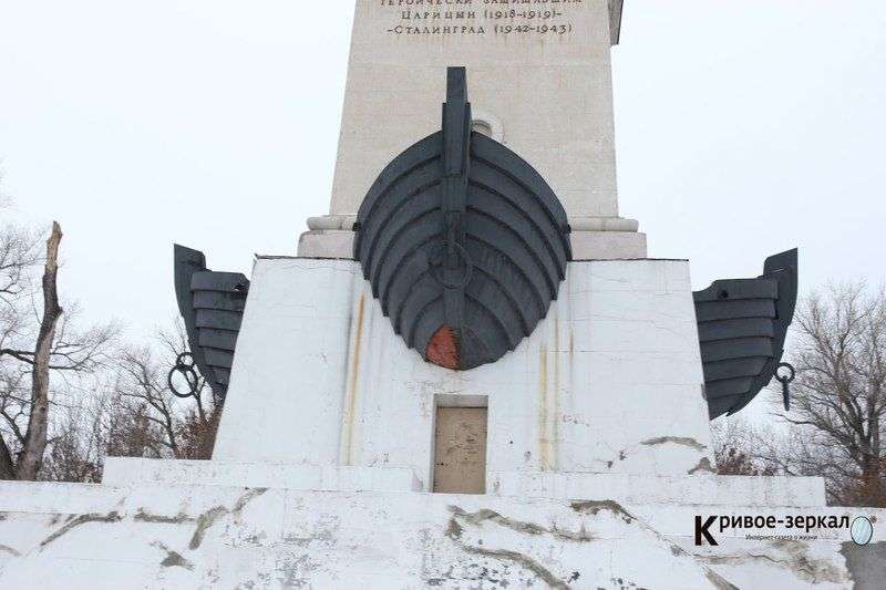 Лед показал изъяны маяка в Красноармейском районе