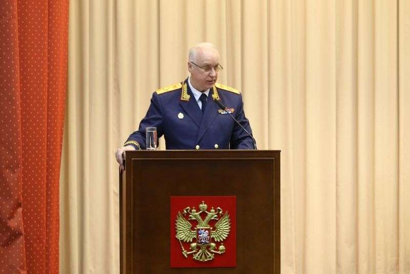 Глава СК наградил медалью «За заслуги» Михаила Музраева