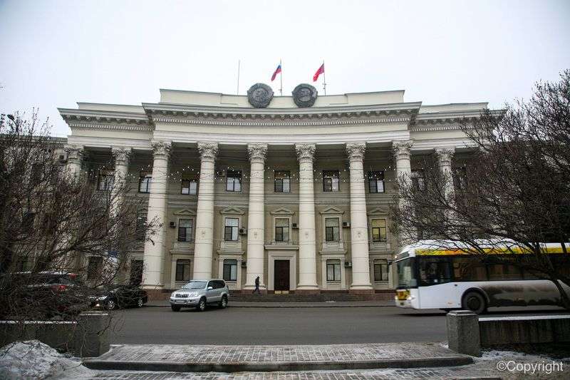 Администрация Волгоградской области купит шторы за 2,6 млн рублей