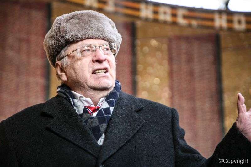 Владимир Жириновский возложил цветы на Мамаевом кургане