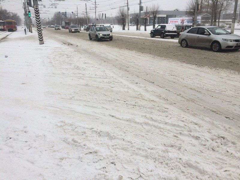 Волгоград засыпало мартовским снегом