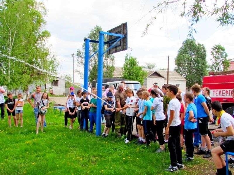 В Жирновском районе прошел слет юных пожарных